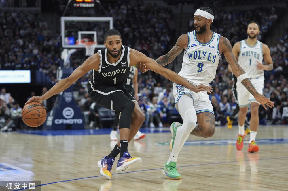 迷们感到困 迷们感到困